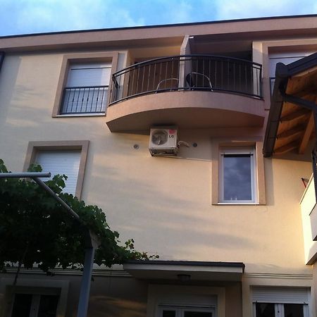 Guesthouse Liska Мостар Экстерьер фото