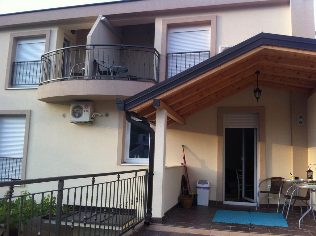Guesthouse Liska Мостар Экстерьер фото